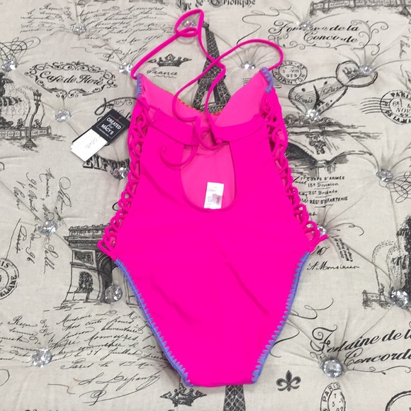 Salt+Cove Juniors' Shell-Stitch Cross-Back Swimsuit - Picture 4 of 7